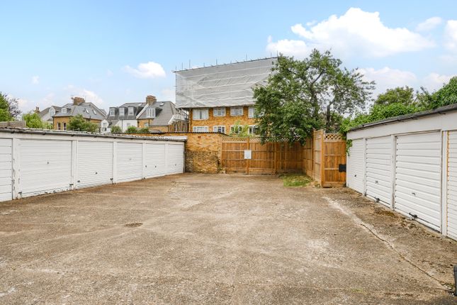 Flat for sale in South Park Road, Wimbledon, London