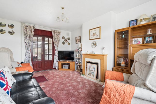 29 Water End Road, Berkhamsted photo 4