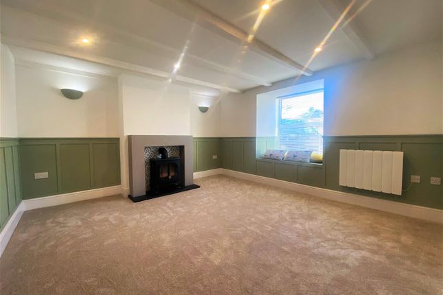 End terrace house for sale in Commercial Road, Hayle