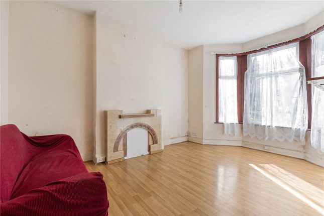 52, Eswyn Road, London photo 4
