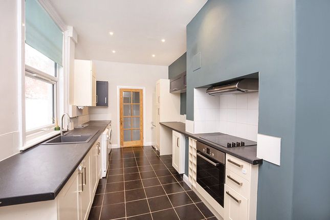 28, Scarcroft Road, North Yorkshire photo 4