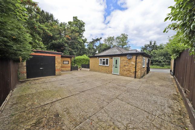 Thumbnail Detached bungalow for sale in Slough Road, Iver