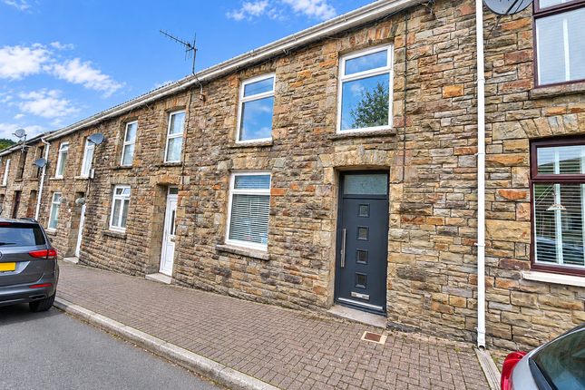 40 The Strand, Bridgend photo 2