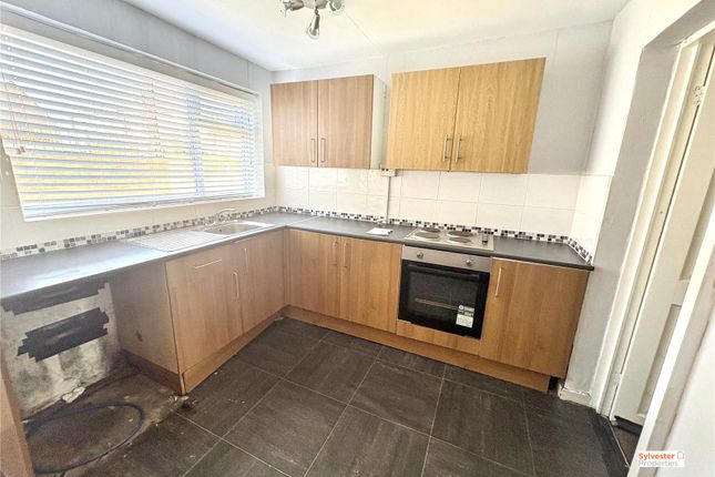 8, Railway Street, Stanley photo 3