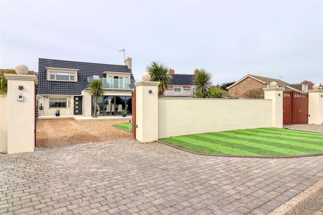 Thumbnail Detached house for sale in The Esplanade, Holland-On-Sea, Clacton-On-Sea