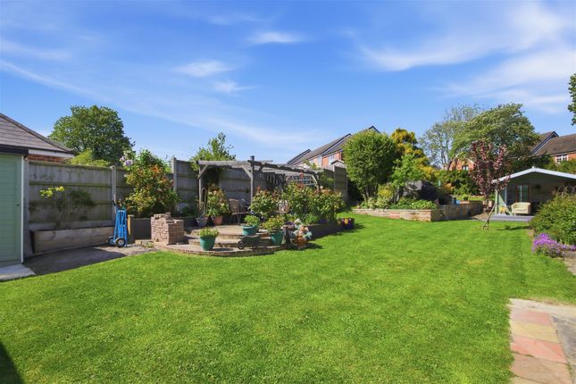 23, Private Drive, Chesterfield photo 3