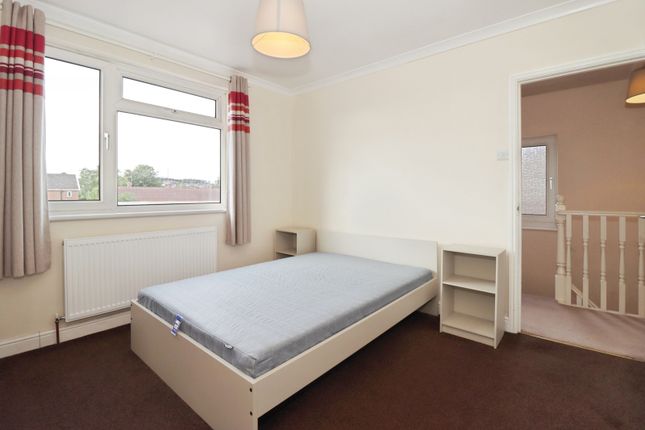 7, Blenheim Drive, Avon photo 4