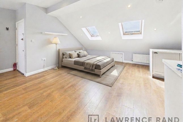 105b Field End Road, Pinner photo 3