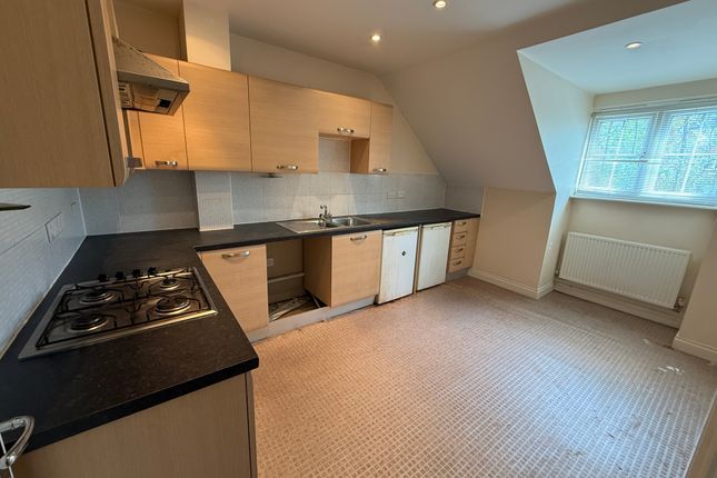 11, Dougall Close, Royal Tunbridge Wells photo 3