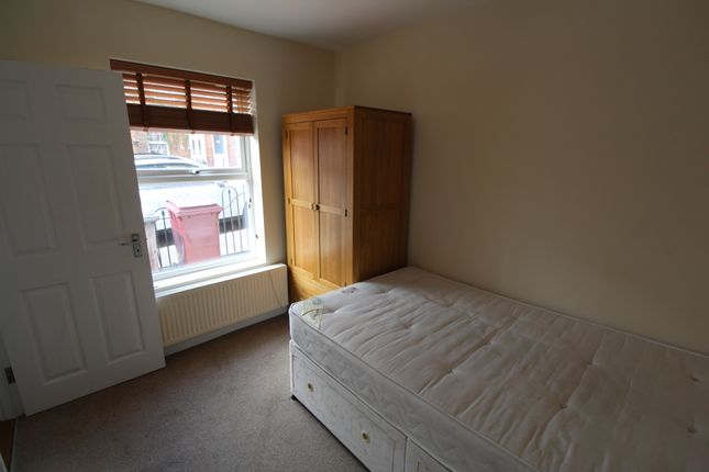 16, Collis Street, Reading photo 3