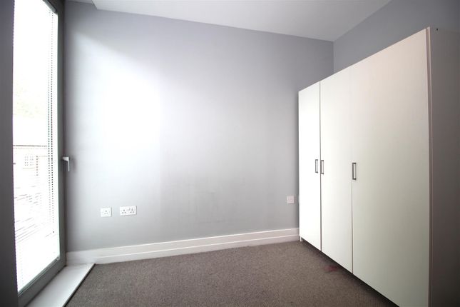 Flat for sale in The Arcus, Highcross, East Bond Street, Leicester