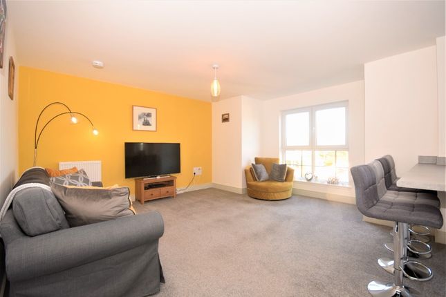 12, Cedar Court, Perth and Kinross photo 2