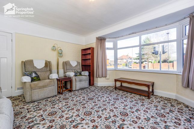 45, Delahays Road, Hale photo 2