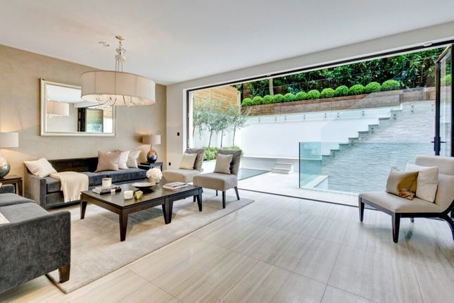 Town house for sale in North End, Hampstead, London