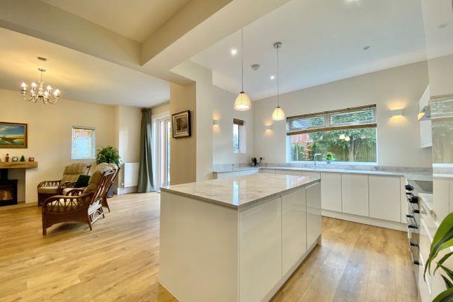4, Pembroke Road, Westbourne photo 2