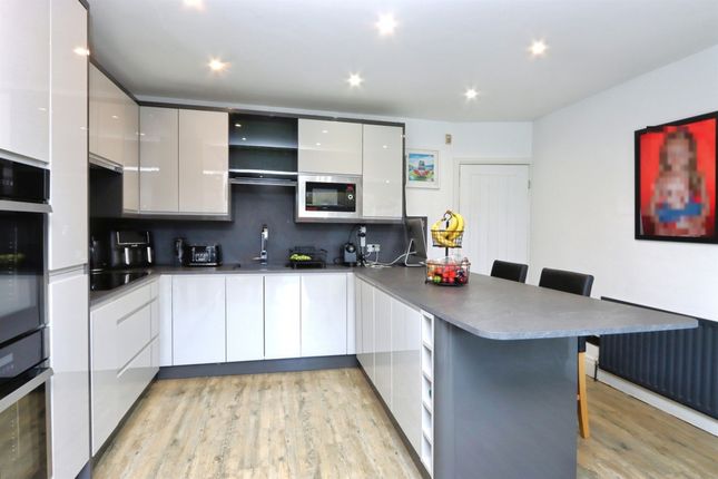 14, Coalbrook Road, Sheffield photo 3