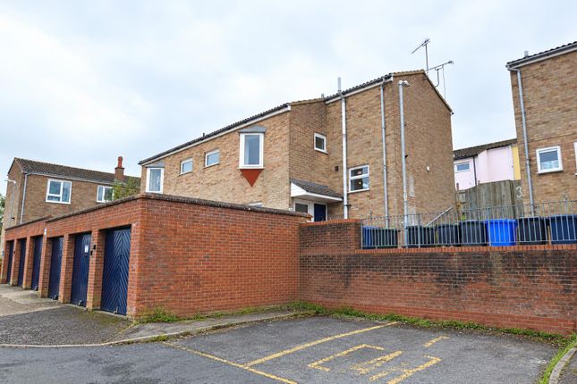 1-bed flat on Connaught Road, Haverhill, £112,000