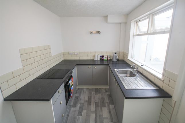 Terraced house to rent in Admiralty Road, Great Yarmouth