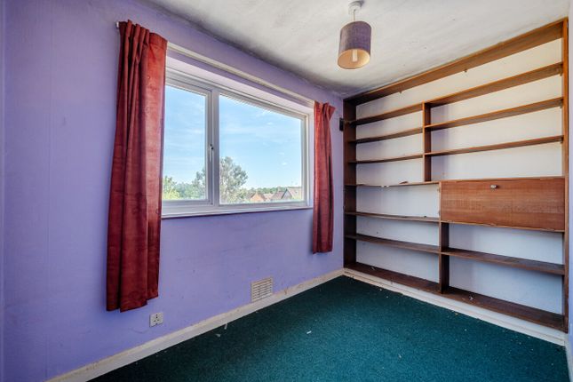 10, Barton Place, Guildford photo 3