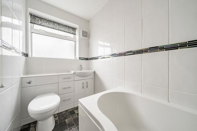 1364779-12-68ee8F...