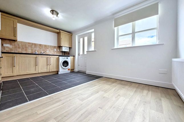 7, Hadrian Court, Wingate photo 5