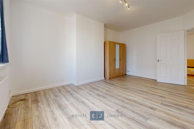 615B, High Road Leyton, London photo 3
