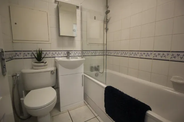 Landward Court, Harrowby Street, London photo 4