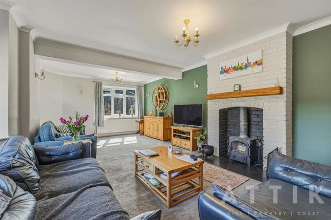 17, Blofield Road, Norwich photo 2