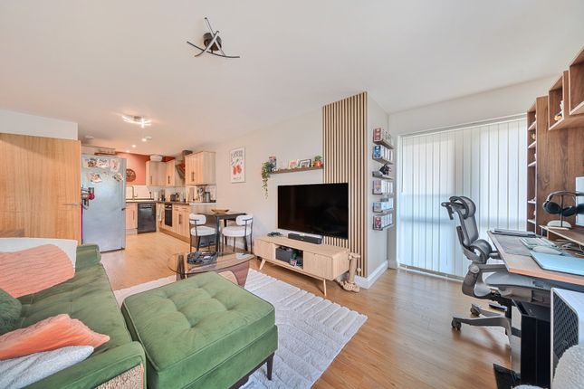Flat 1, 99, Chipperfield Road, Orpington photo 3