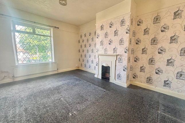 42, Castle Mount, DEWSBURY photo 4