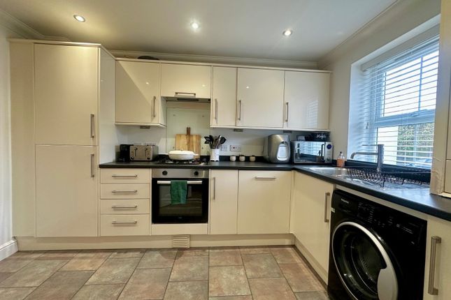 7, Goodwin Close, Kent photo 3