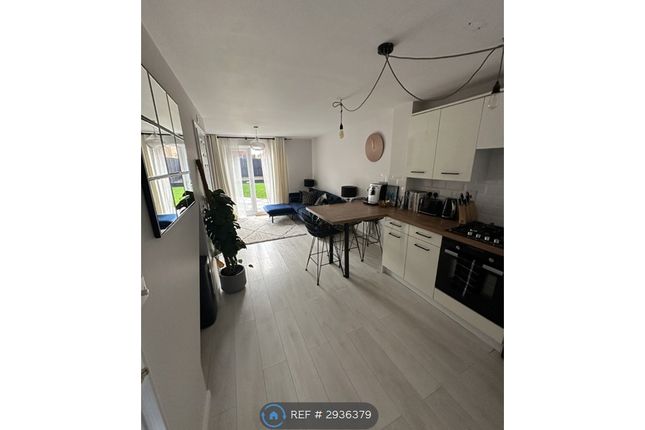 Kirkbride Way, Ingleby Barwick, Stockton-On-Tees photo 4