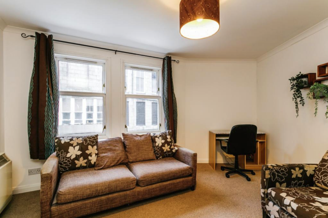 Flat for sale in 17 Rennies Court, The Green, Aberdeen