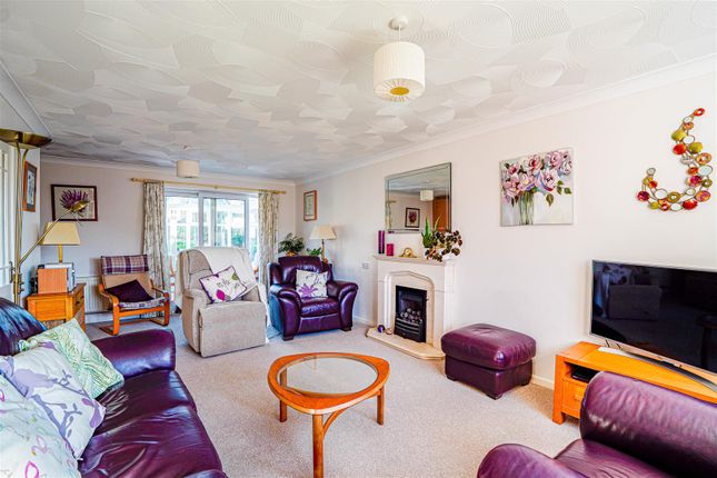 21, Fletcher Avenue, St. Leonards-On-Sea photo 3