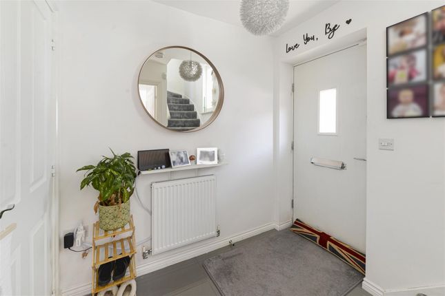 7, Bluegown Avenue, West Malling photo 4