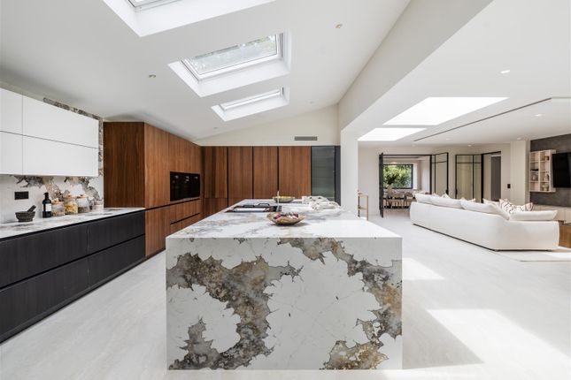 37, Stormont Road, London photo 4