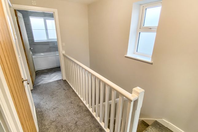 End terrace house to rent in Lower Road, Faversham, Kent