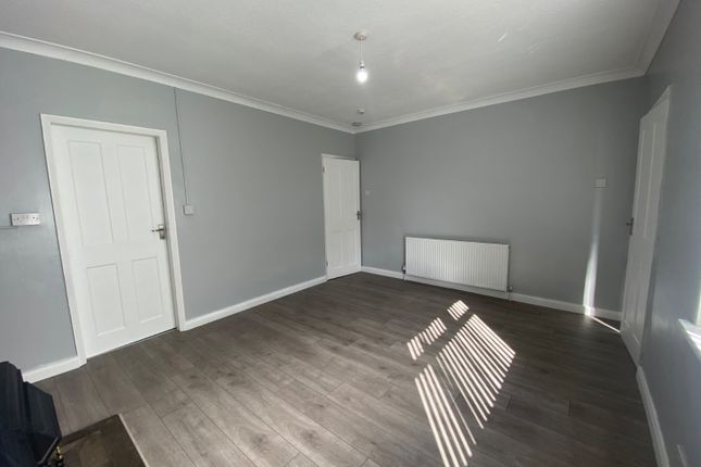 28, Charnwood Road, West Midlands photo 3