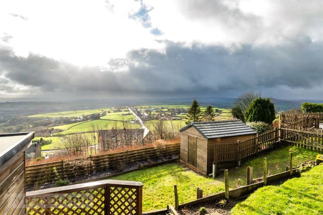 2, Upper Pike Law, Huddersfield photo 2
