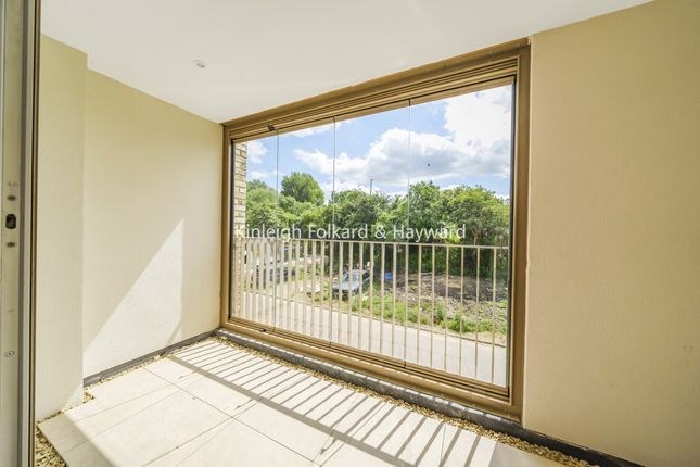 Flat 17 Sidney House,, 159 Commonside East, Mitcham photo 2