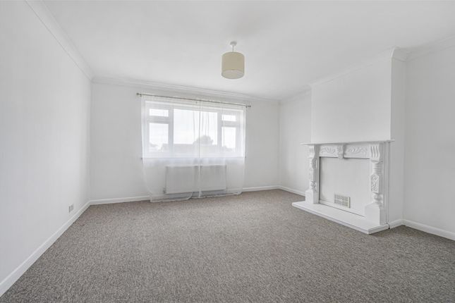 Hillside Avenue, Seaford photo 3