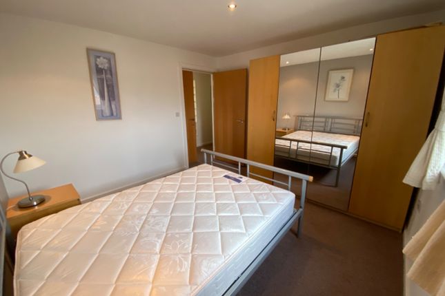 Flat to rent in Pentre Doc Y Gogledd, Llanelli, Carmarthenshire