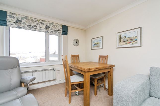 Apartment 28,, Marlborough Place, Llandudno photo 5