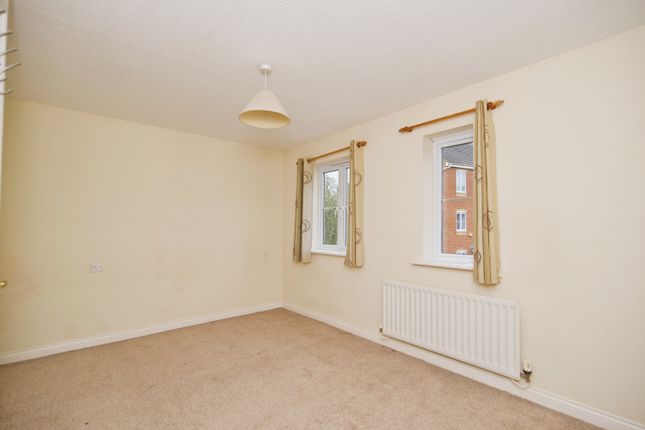 Terraced house for sale in Avill Crescent, Taunton