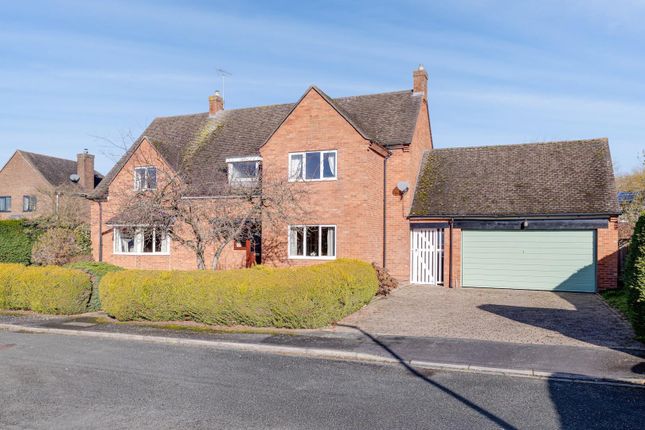 Thumbnail Detached house for sale in Brockway East, Tattenhall, Chester