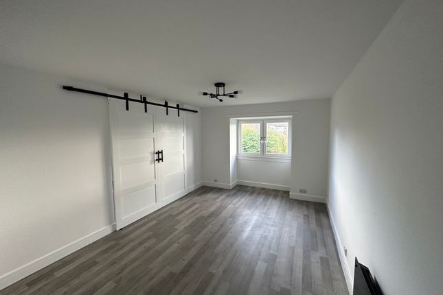 Thumbnail Flat to rent in Lulworth Court, Dundee