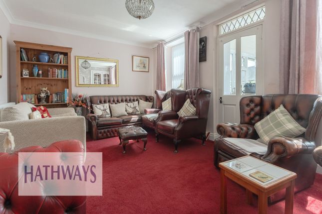 3 Victoria Place Viaduct Road, Pontypool photo 5