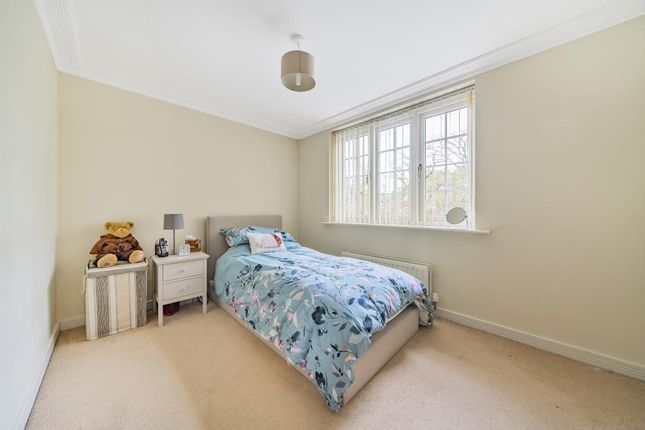 Flat for sale in Ascot, Berkshire