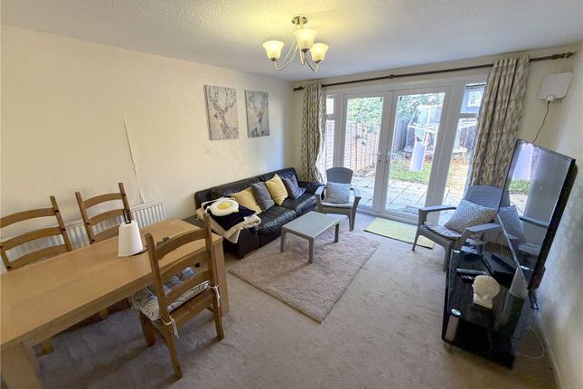 154, Charnwood Road, Uxbridge photo 4