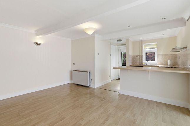 13,Old Market Bungalow, Severn Drive, Upton-upon-Severn photo 5